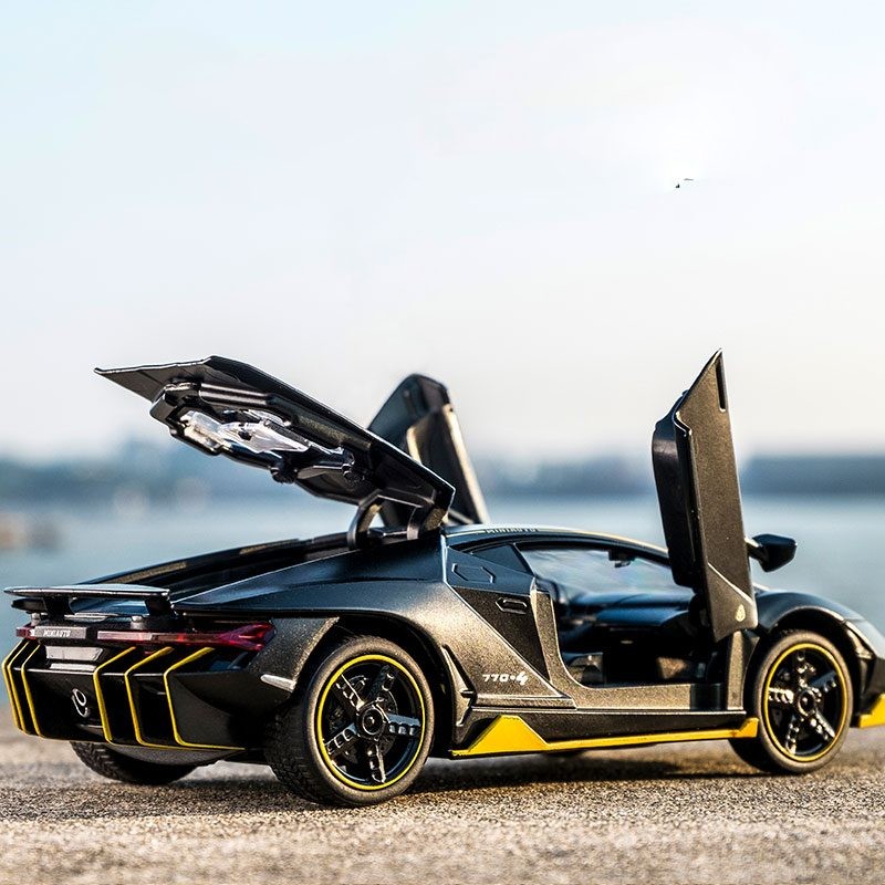 Die Cast Car, Lamberghini 770 Model, 1:32.