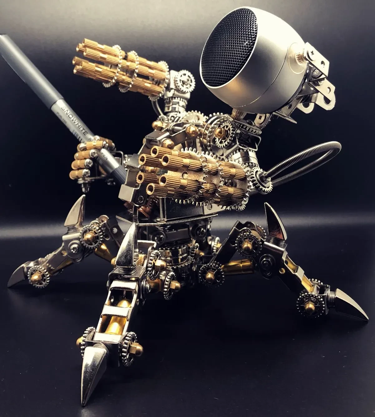Metal Mecha Bluetooth Audio Ornaments
