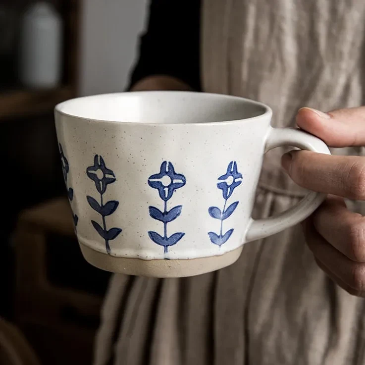 Good-looking Hand-painted Small Flower Mark Household Ceramic Drinking Cup
