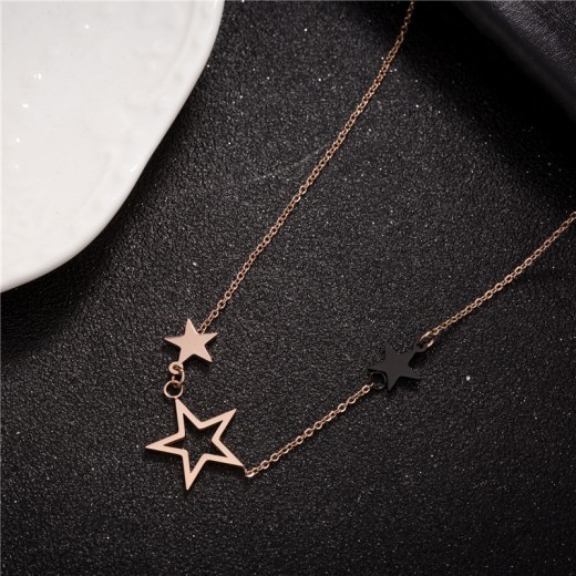 Rose gold five-pointed star necklace