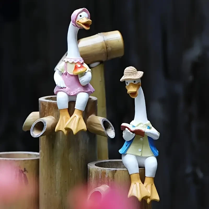 Resin Duck Couple Figurines - Decorative Hand