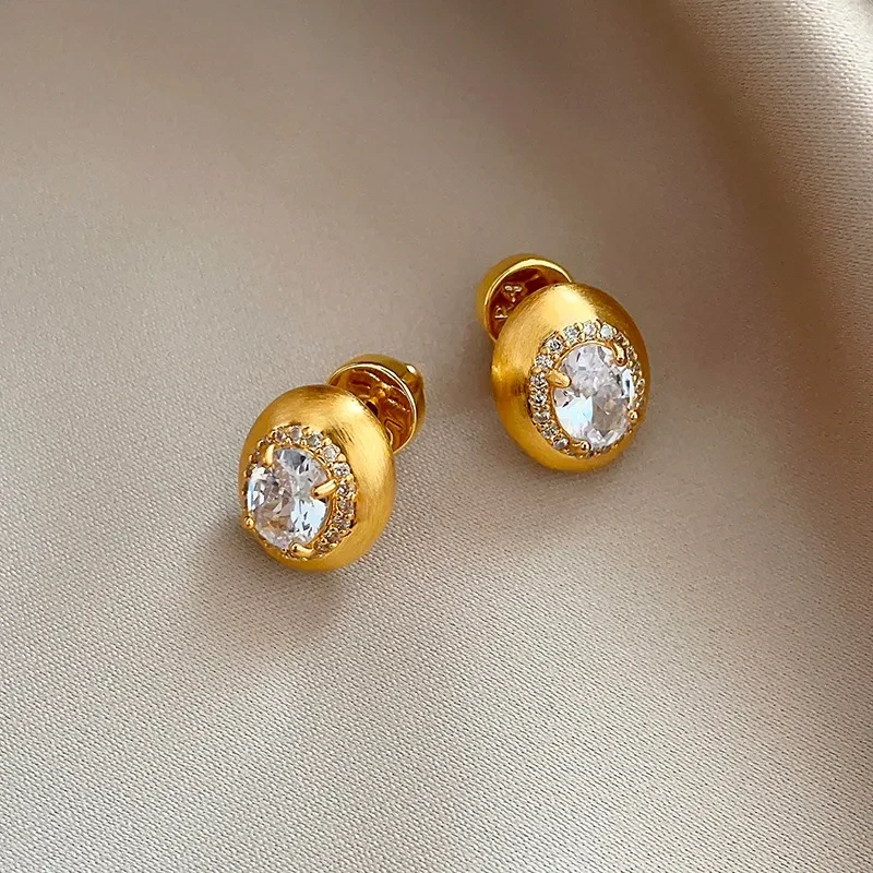 Silver Needle Micro Inlaid Zircon Brushed Geometric Ear Studs