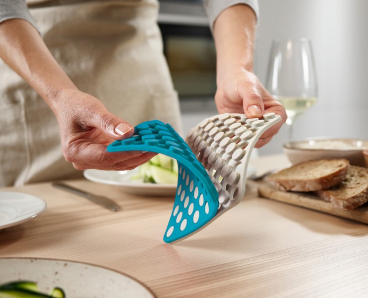 2pc Silicone Trivets (Opal/Stone) - Joseph Joseph Duo