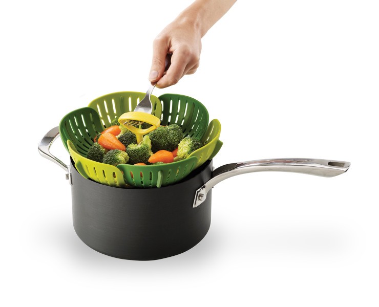 Folding Steamer Basket (Green) - Joseph Joseph Duo