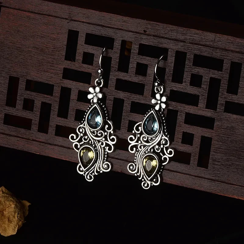 Creative Flower Drop Pear-shaped Earrings