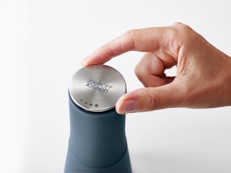 Milltop Salt & Pepper Set - Sky - Joseph Joseph