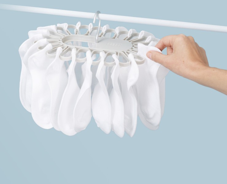 Petal Small Items Hanger (Holds 22 pcs) - Joseph Joseph