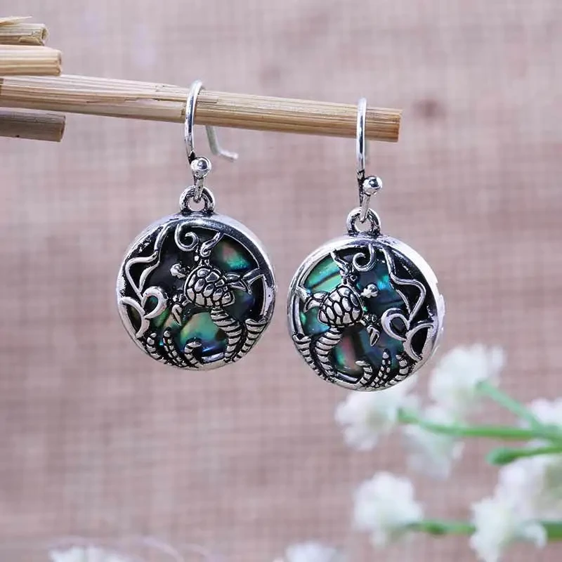 Creative Beach Women's Colorful Shell Earrings