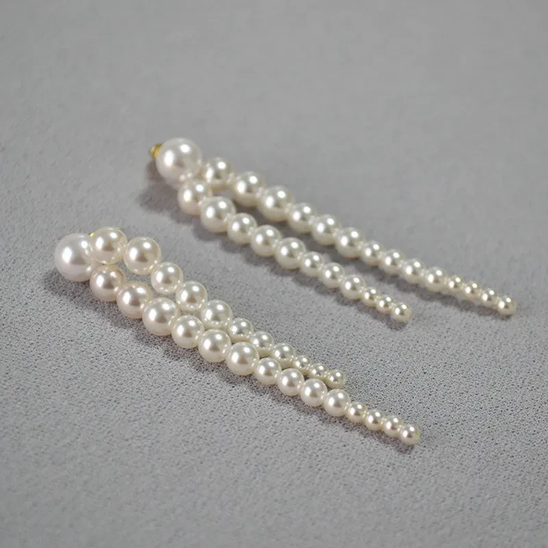 Pearl Gradient Size Tassel Earrings