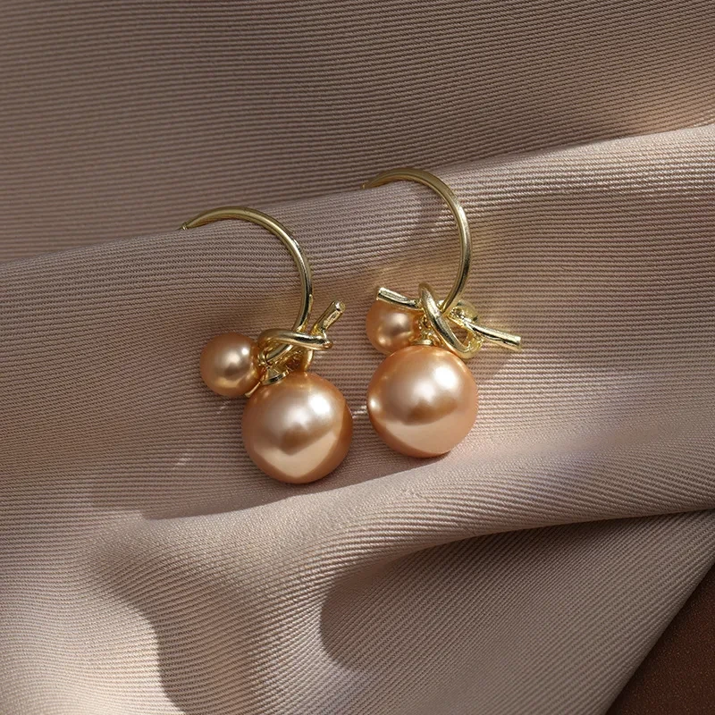 Special-interest Design High-grade Ear Studs Personality