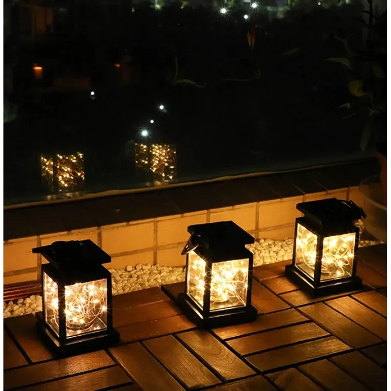 Solar wind lamp
