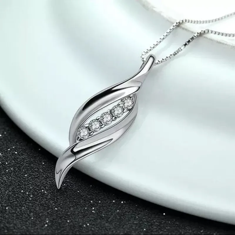 Silver-plated double willow leaf pendant