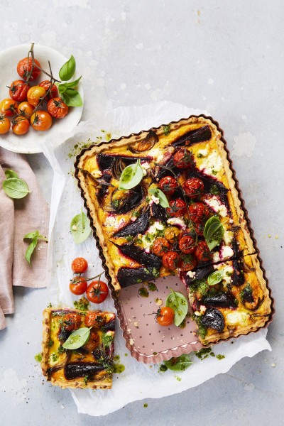 Rose Gold Perforated Large Rectangle Tart Pan - Wiltshire