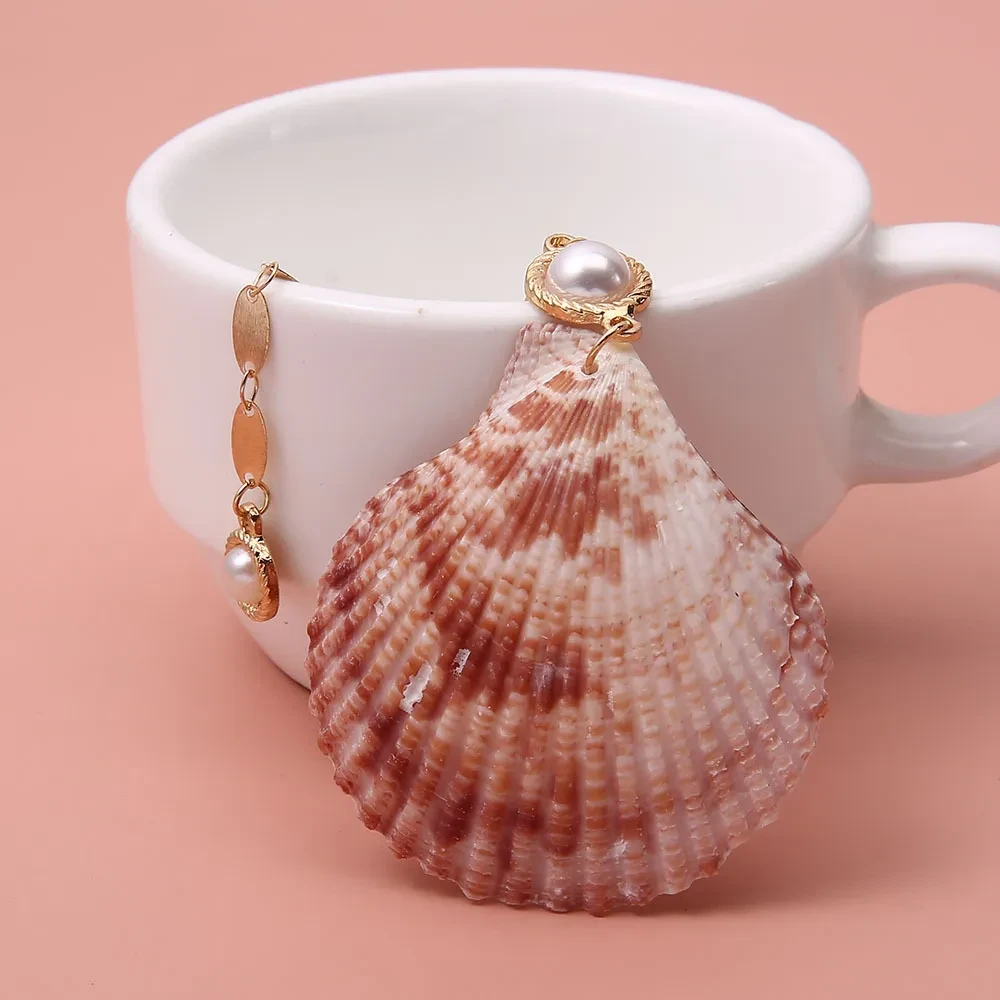 Fashion Style Natural Shell-shaped Stud Earrings