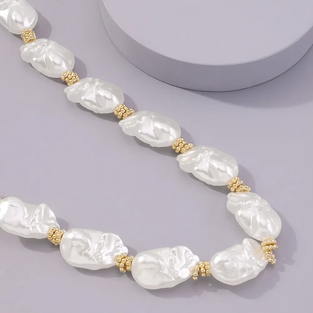 Simple Irregular Pearl Necklace