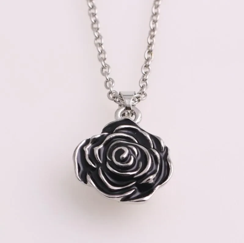 Pendant Vintage Rose Ash Box Necklace