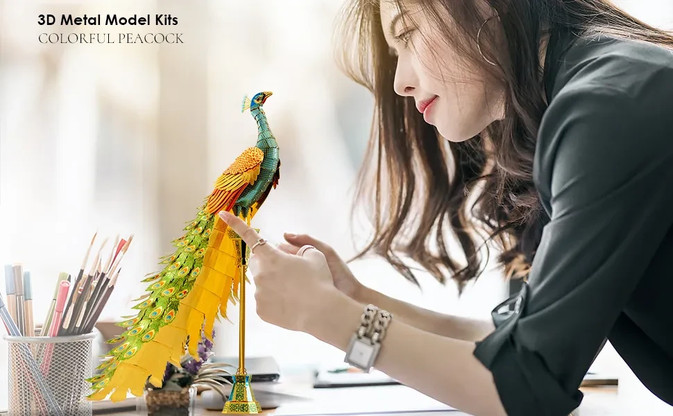 Colorful Peacock Metal Assembly Model Toy
