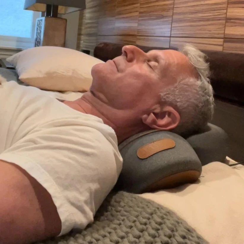 Original Thera Pillow | Traction Massager