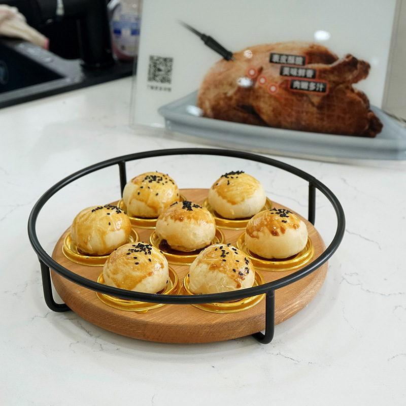 Retro dessert rack