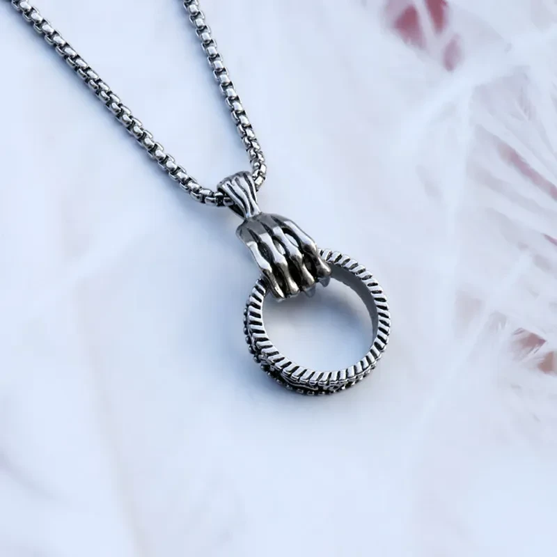 Skull Clutch Ring Titanium Steel Necklace