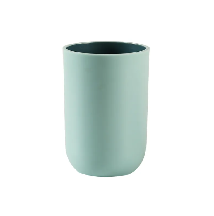 Hard Plastic Cups