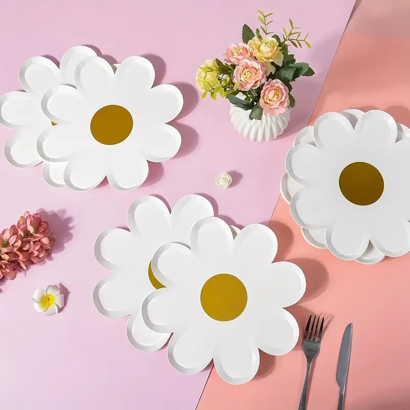 Daisy Paper Plates