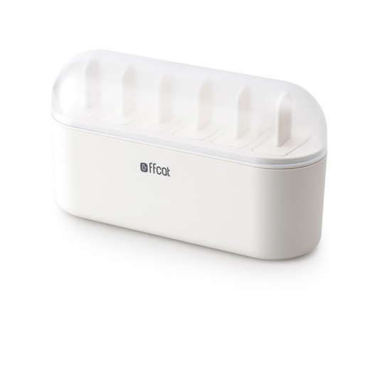 Plastic ice cream containers