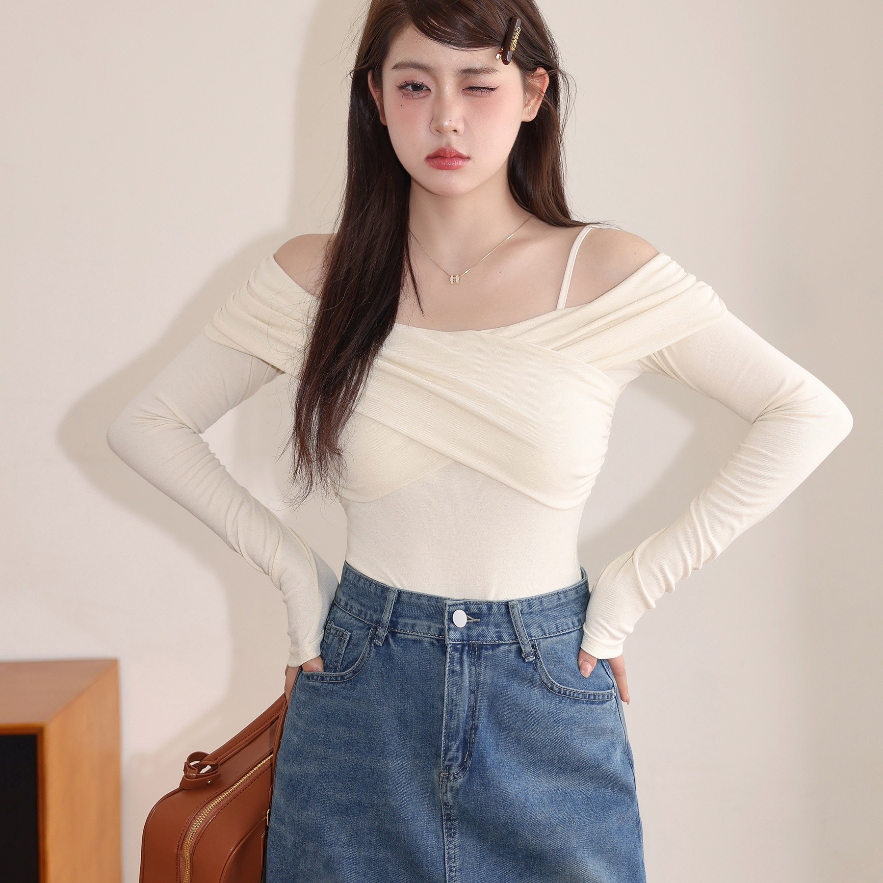 Slimming And Slimming One Shoulder Top, Sticky And Long Sleeved T