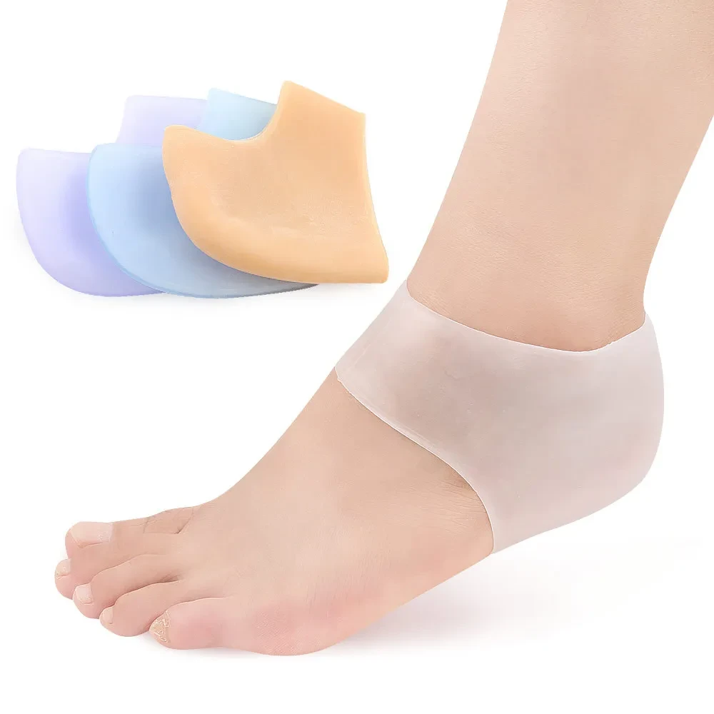 Moisturizing socks