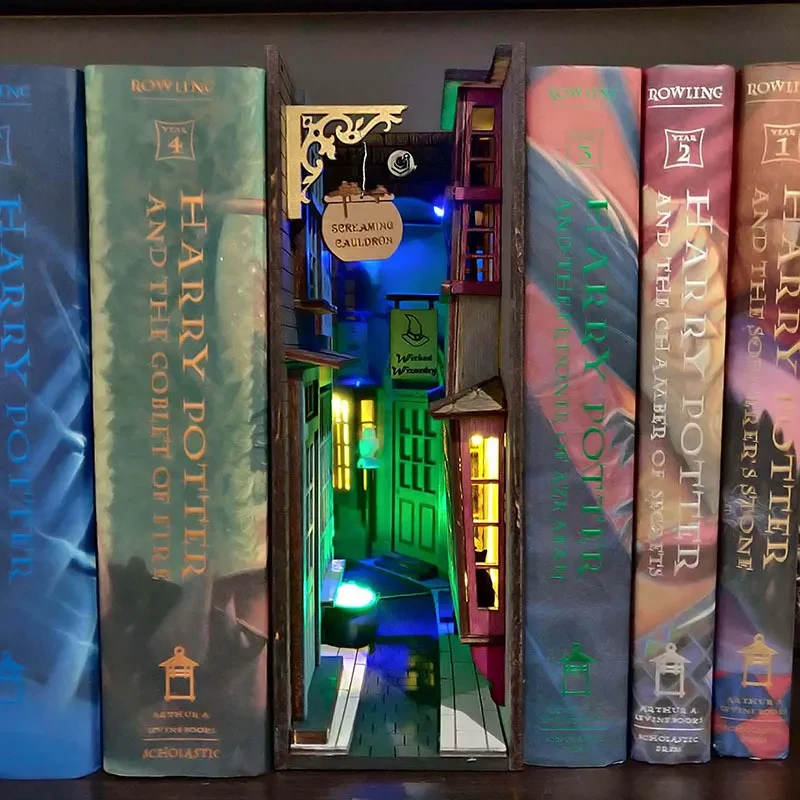 Medieval Book Clip Insert Shelf Decoration