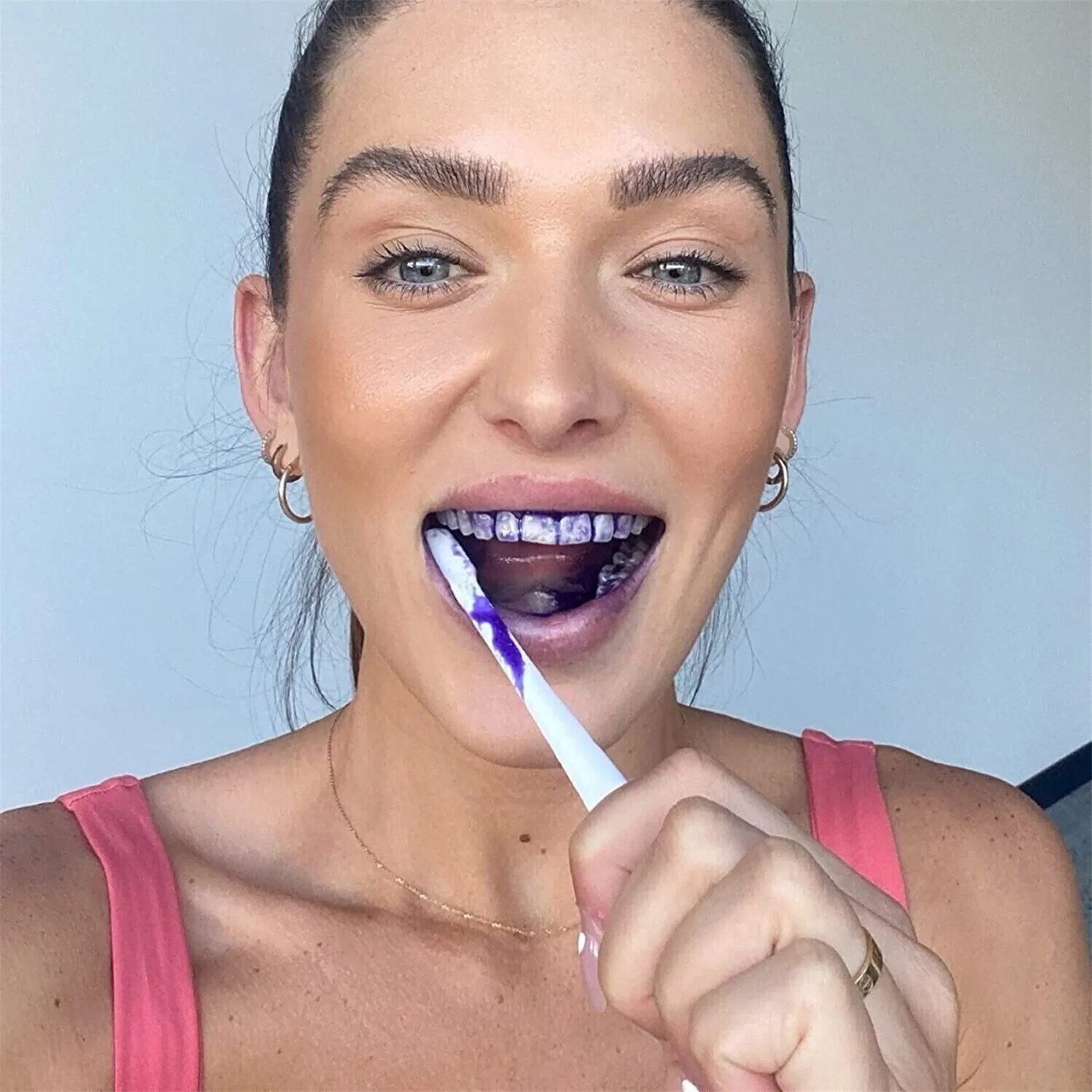 Purple Toothpaste  Teeth Whitening and Pain Relief for Sensitive Teeth