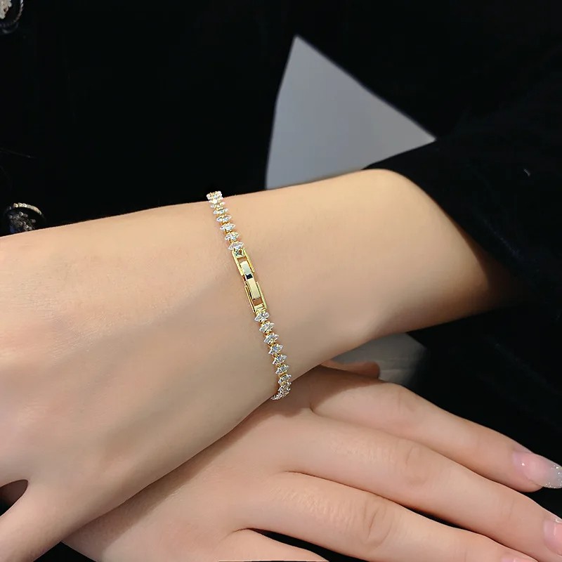 Luxury Roman Crystal Geometric Chain Bracelets for Women