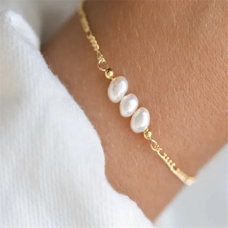 Minar Elegant Baroque Freshwater Pearl Charm Bracelets