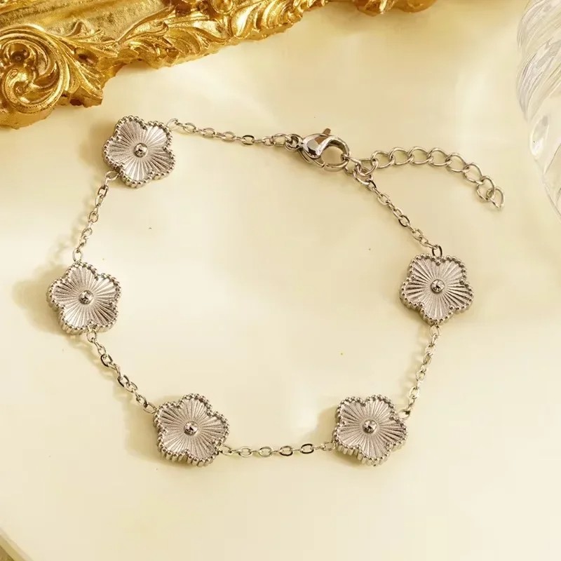 EVISPOL Stainless Steel Women's Clover Bracelet