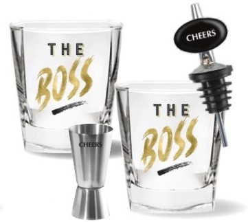 THE BOSS 4PC SET 2 SPIRIT GLASSES, JIGGER & POURER