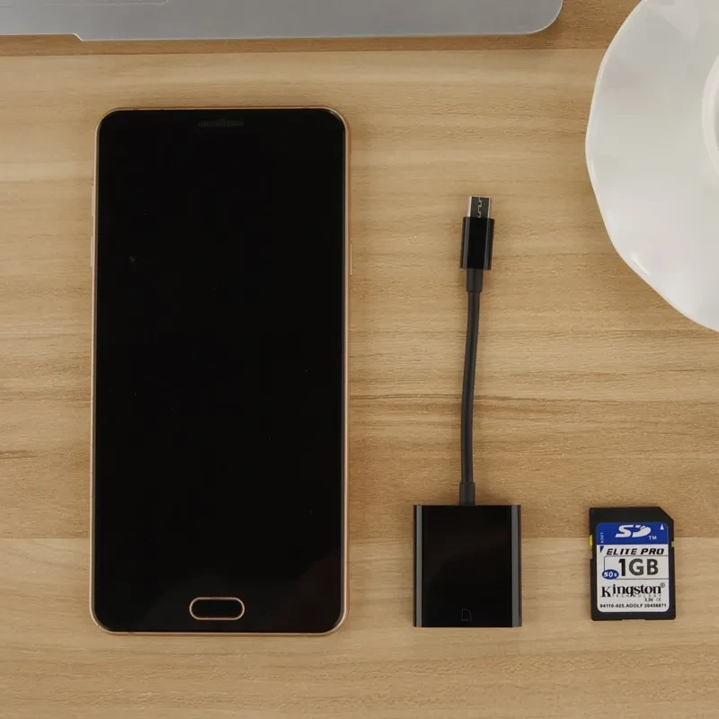 Lightning to SD Card Adapter